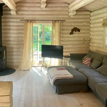 Log Near With Garden Shelter Dom wakacyjny *